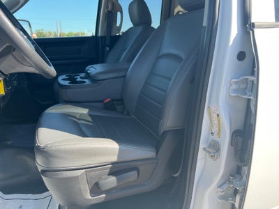 2020 RAM 1500 Classic Express 4x4 Quad Cab 6'4" Box