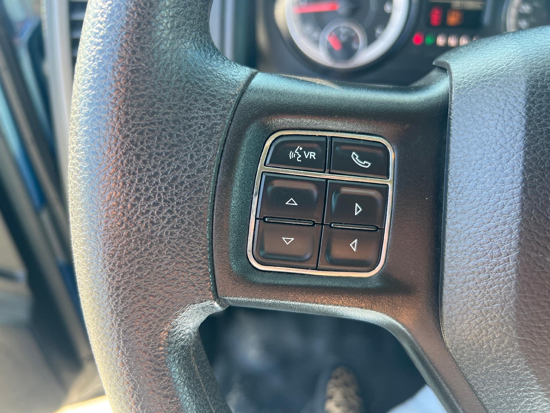 2021 RAM 1500 Classic Express 4x4 Quad Cab 6'4" Box