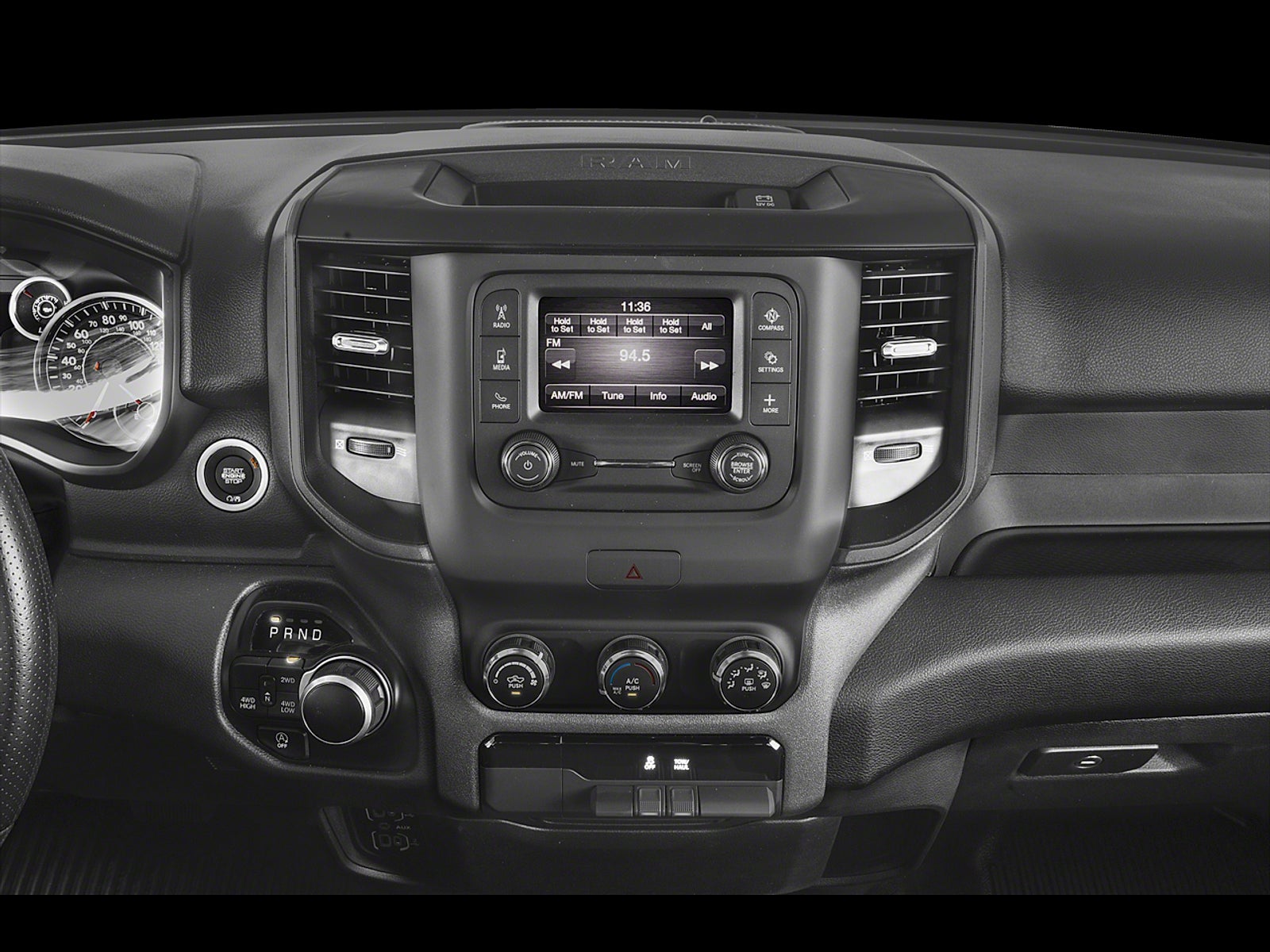 2024 RAM 1500 Tradesman Crew Cab 4x4 5'7" Box