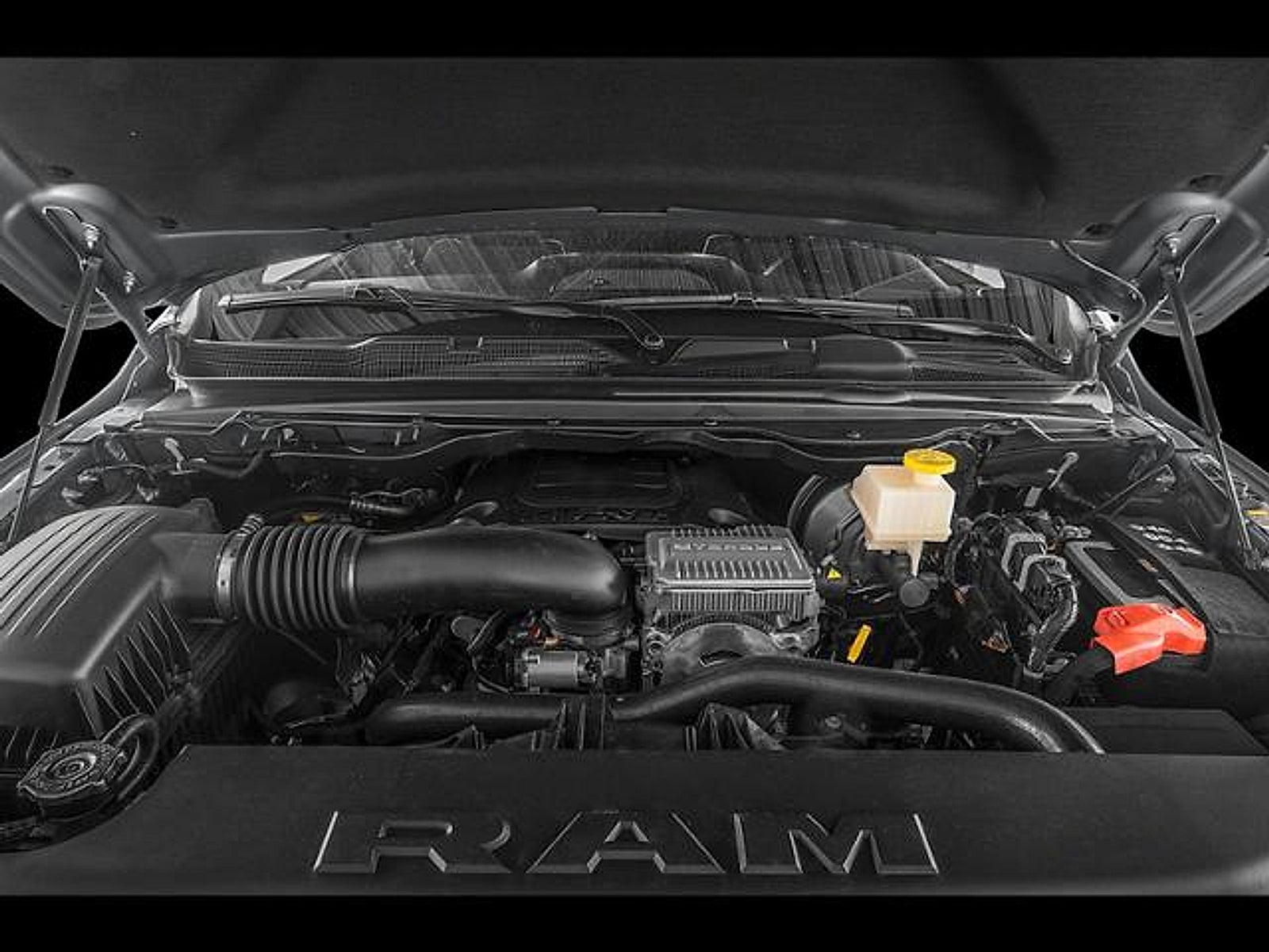 2024 RAM 1500 Tradesman Crew Cab 4x4 5'7" Box