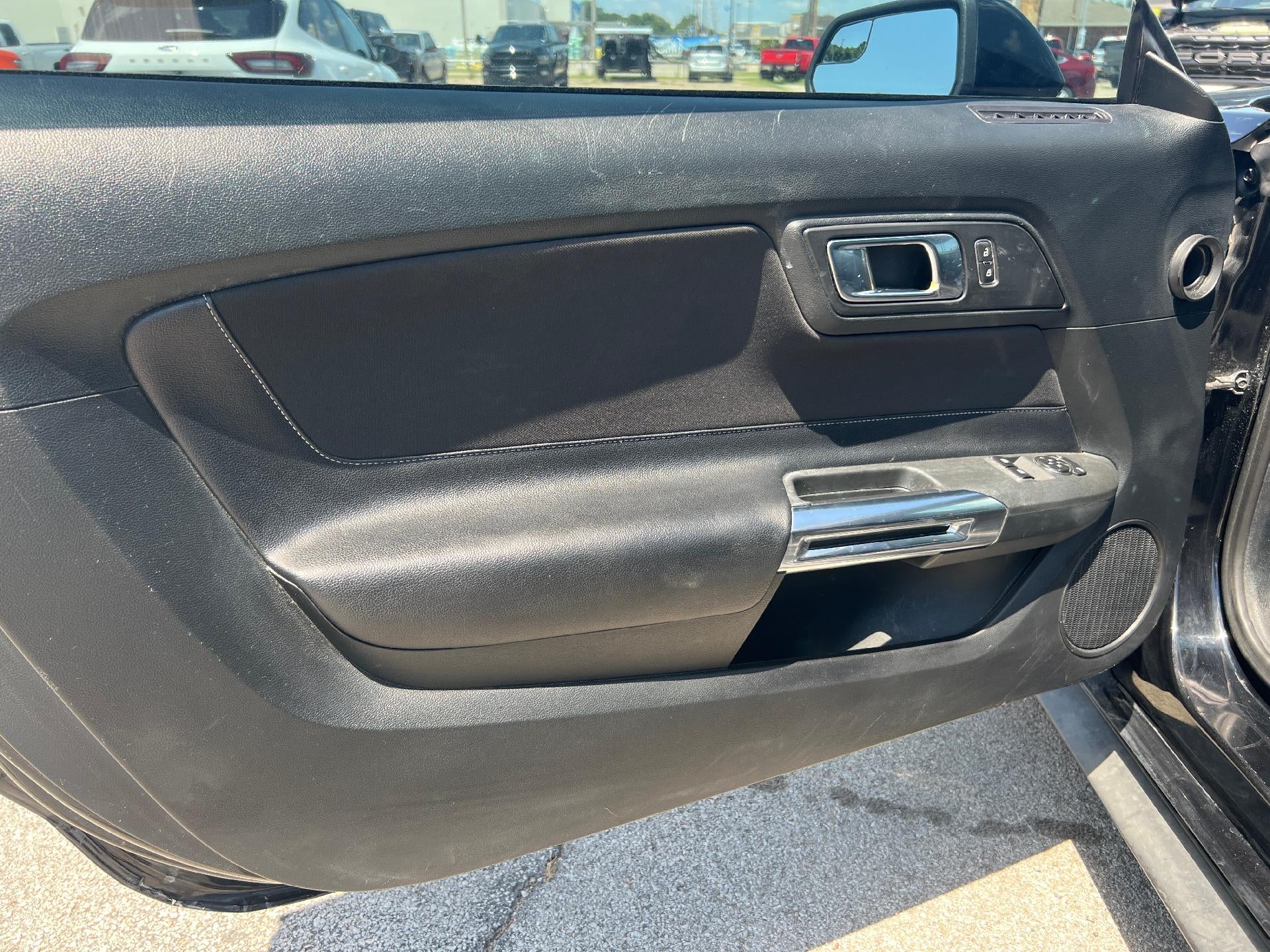 2020 Ford Mustang EcoBoost Fastback