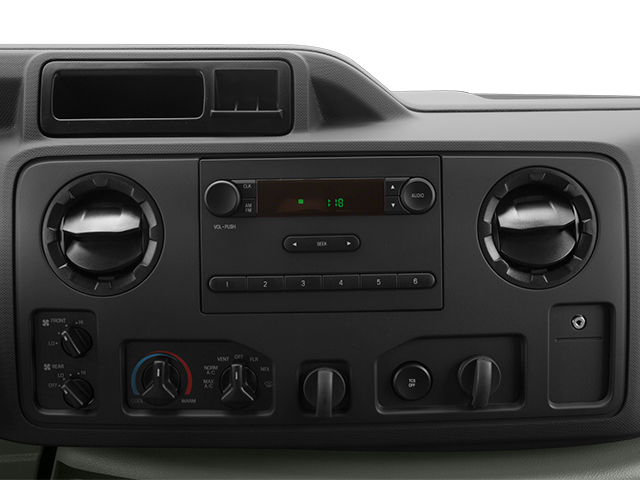 2013 Ford Econoline Wagon E-350 Super Duty Ext XL