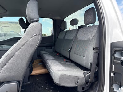 2026 Ford Super Duty F-350 DRW XL 4WD SuperCab 168" WB 60" CA