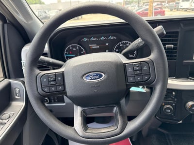 2026 Ford Super Duty F-350 DRW XL 4WD SuperCab 168" WB 60" CA