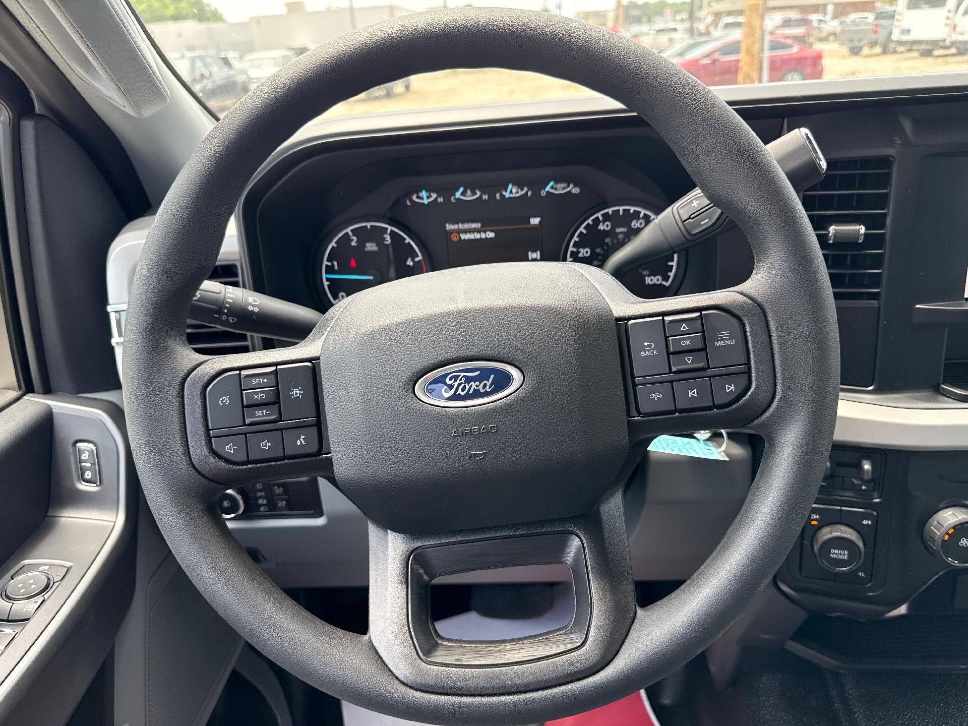 2026 Ford Super Duty F-350 DRW XL 4WD SuperCab 168" WB 60" CA