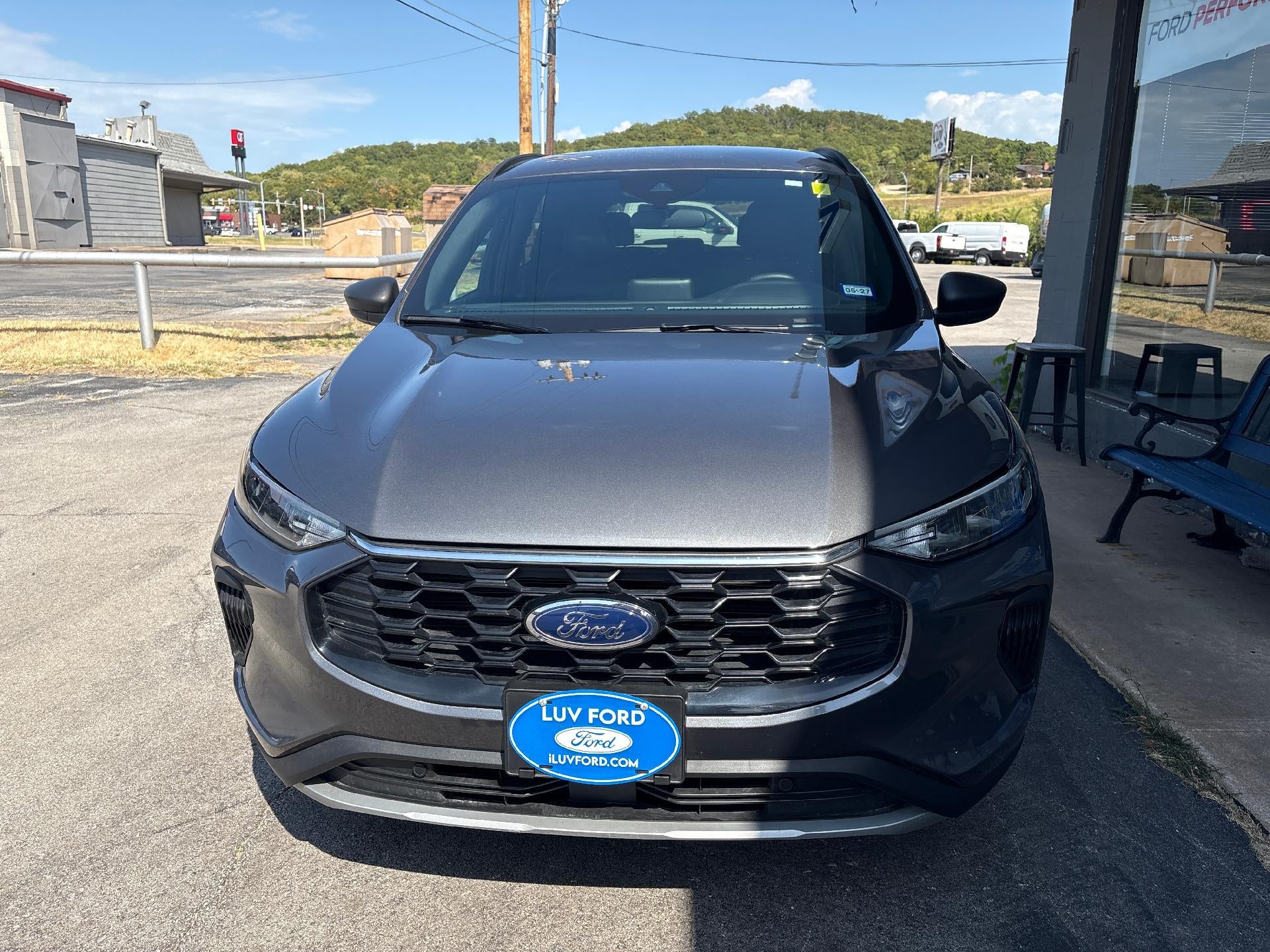 2025 Ford Escape ST-Line FWD