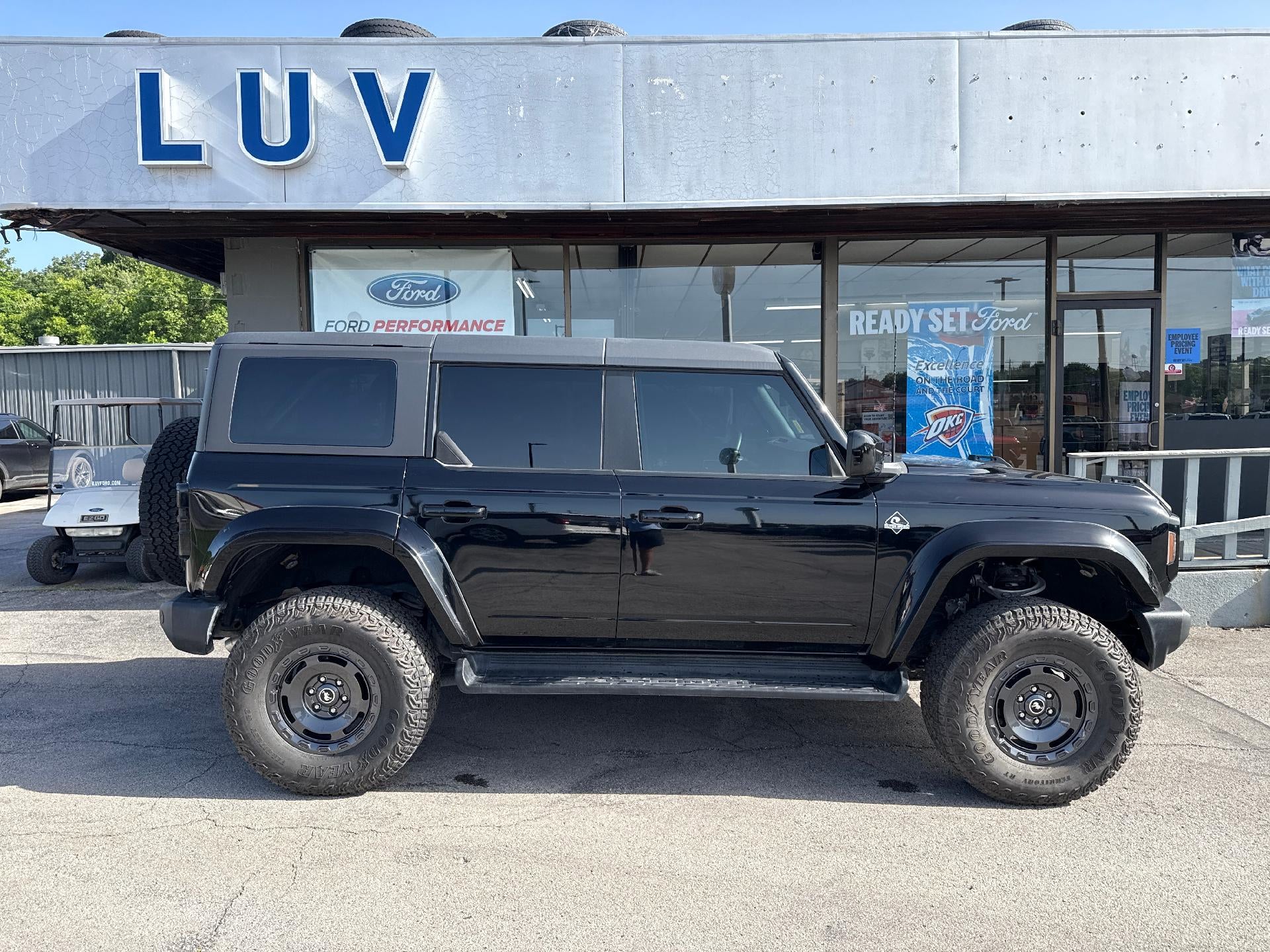 2025 Ford Bronco Outer Banks 4 Door 4x4
