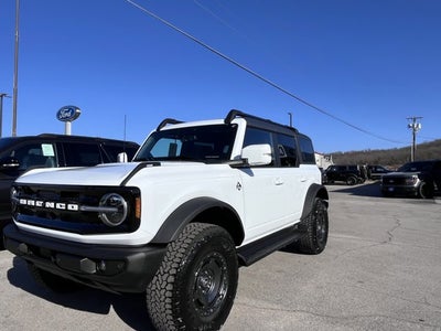 2025 Ford Bronco Outer Banks®