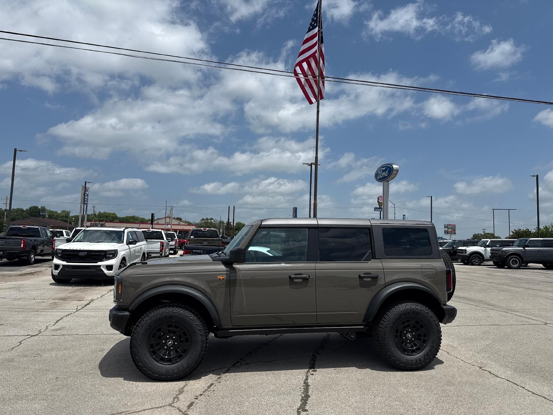 2026 Ford Bronco Badlands 4 Door Advanced 4x4