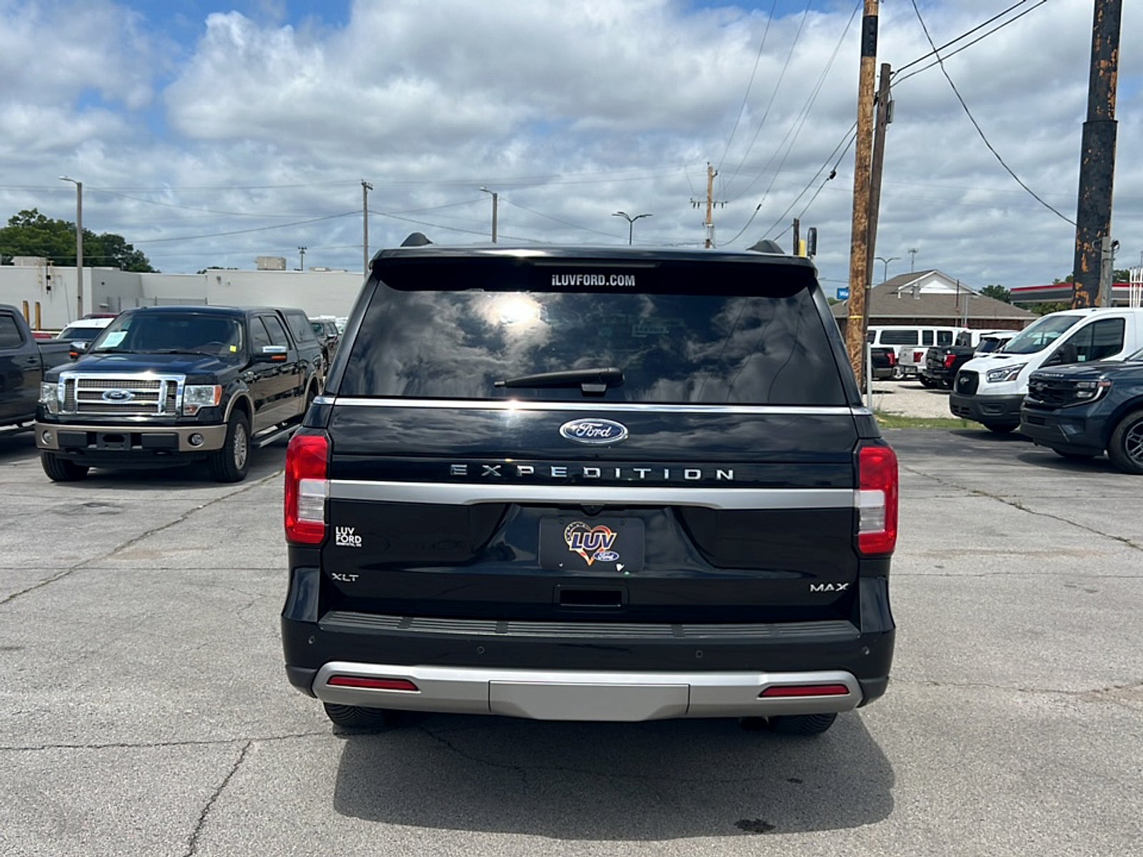 2023 Ford Expedition XLT MAX