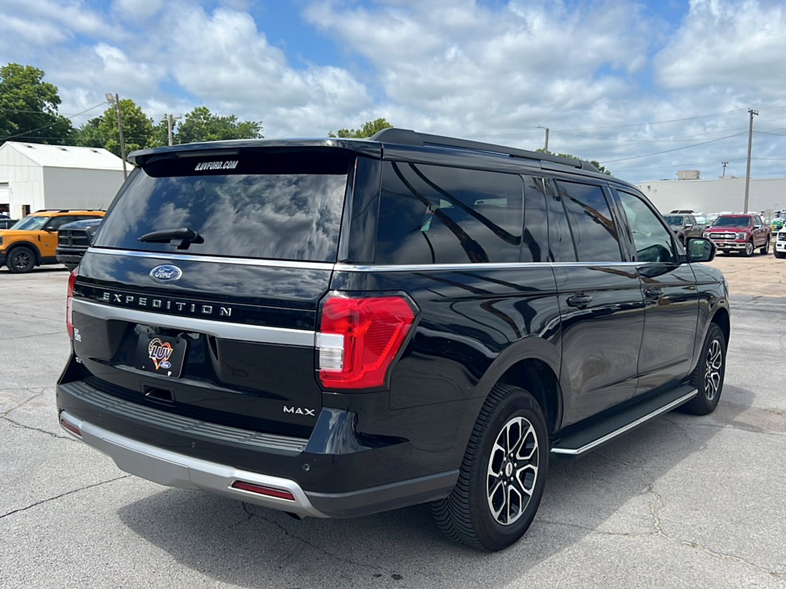 2023 Ford Expedition XLT MAX