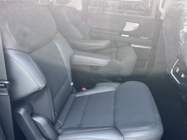 2025 Ford Expedition Max Active MAX