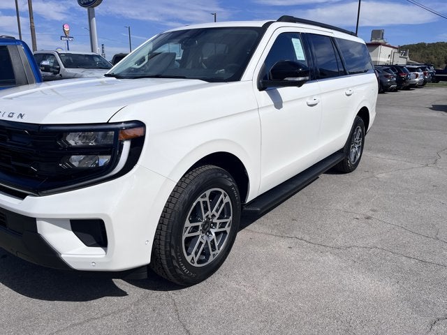 2025 Ford Expedition Max Active MAX