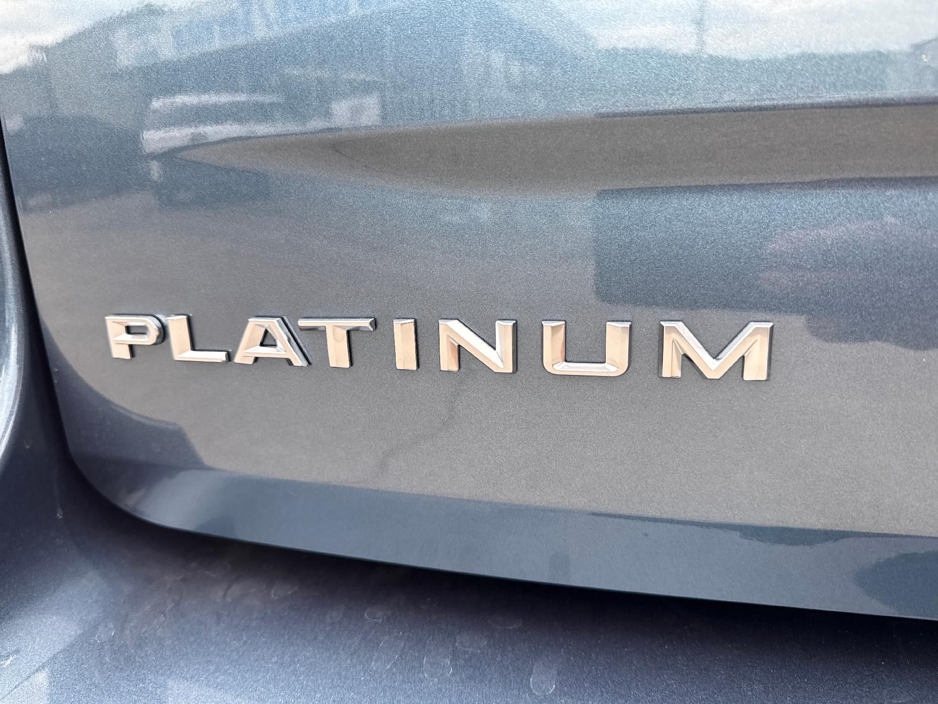 2027 Ford Expedition Max Platinum 4x4