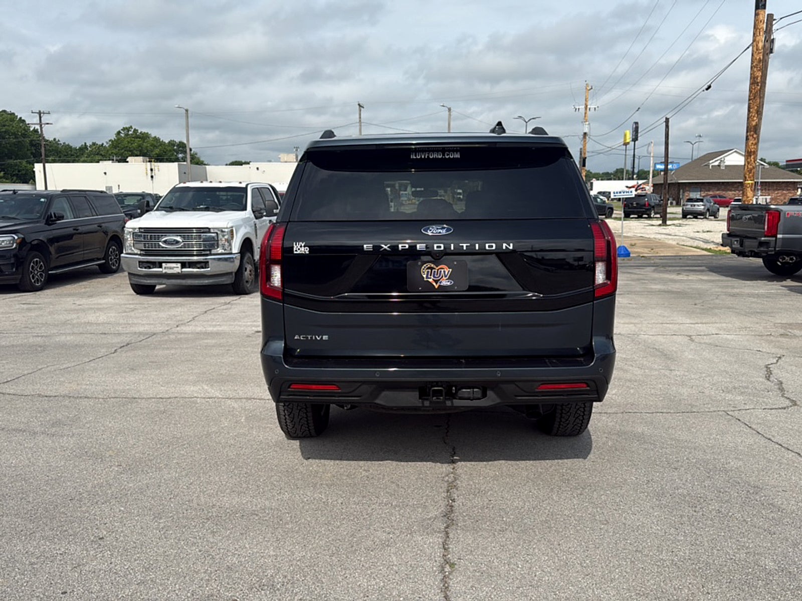 2026 Ford EXPEDITION Active
