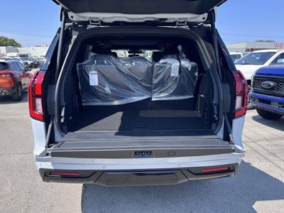 2025 Ford Expedition TREMOR®