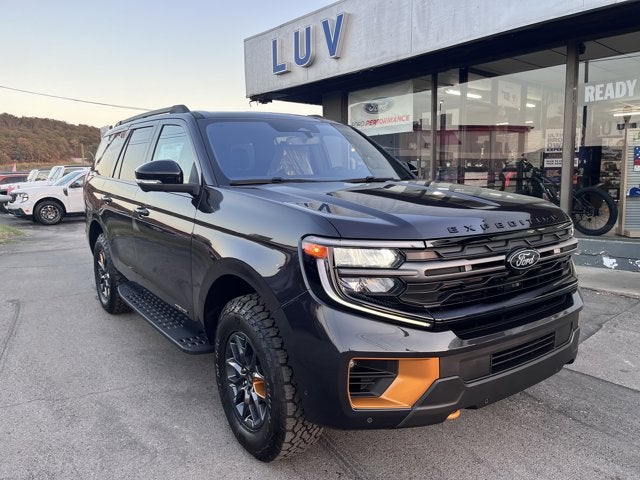 2025 Ford Expedition TREMOR®