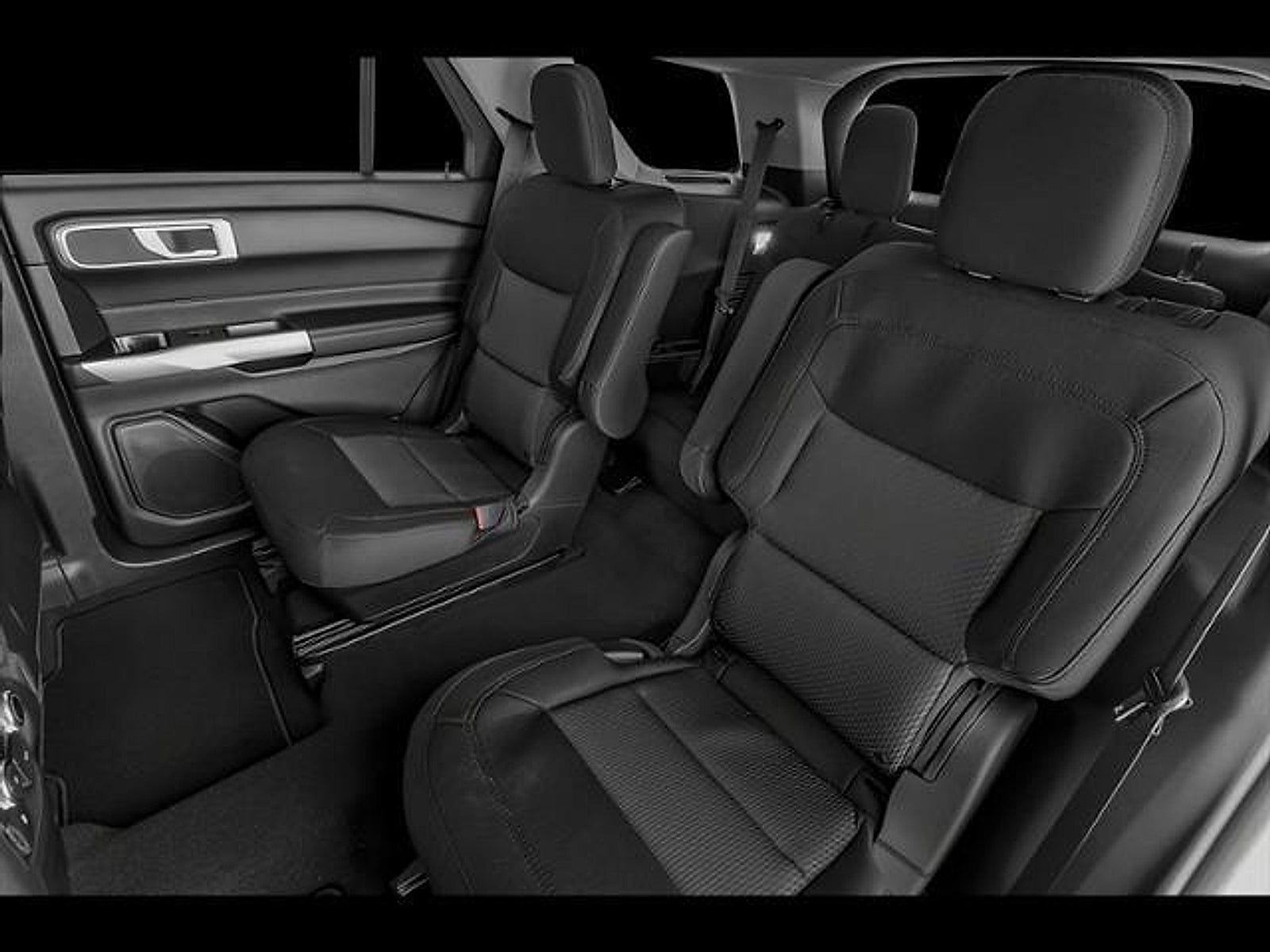 2024 Ford Explorer XLT RWD