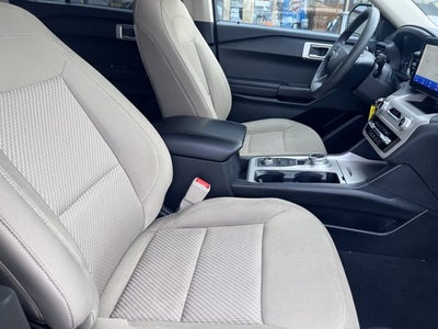 2023 Ford Explorer Base