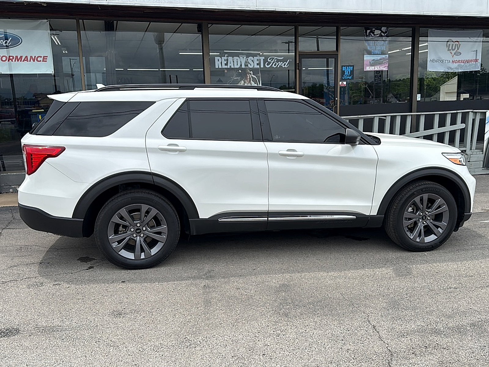 2021 Ford Explorer XLT