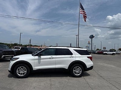 2026 Ford Explorer Active w/100A Pkg RWD
