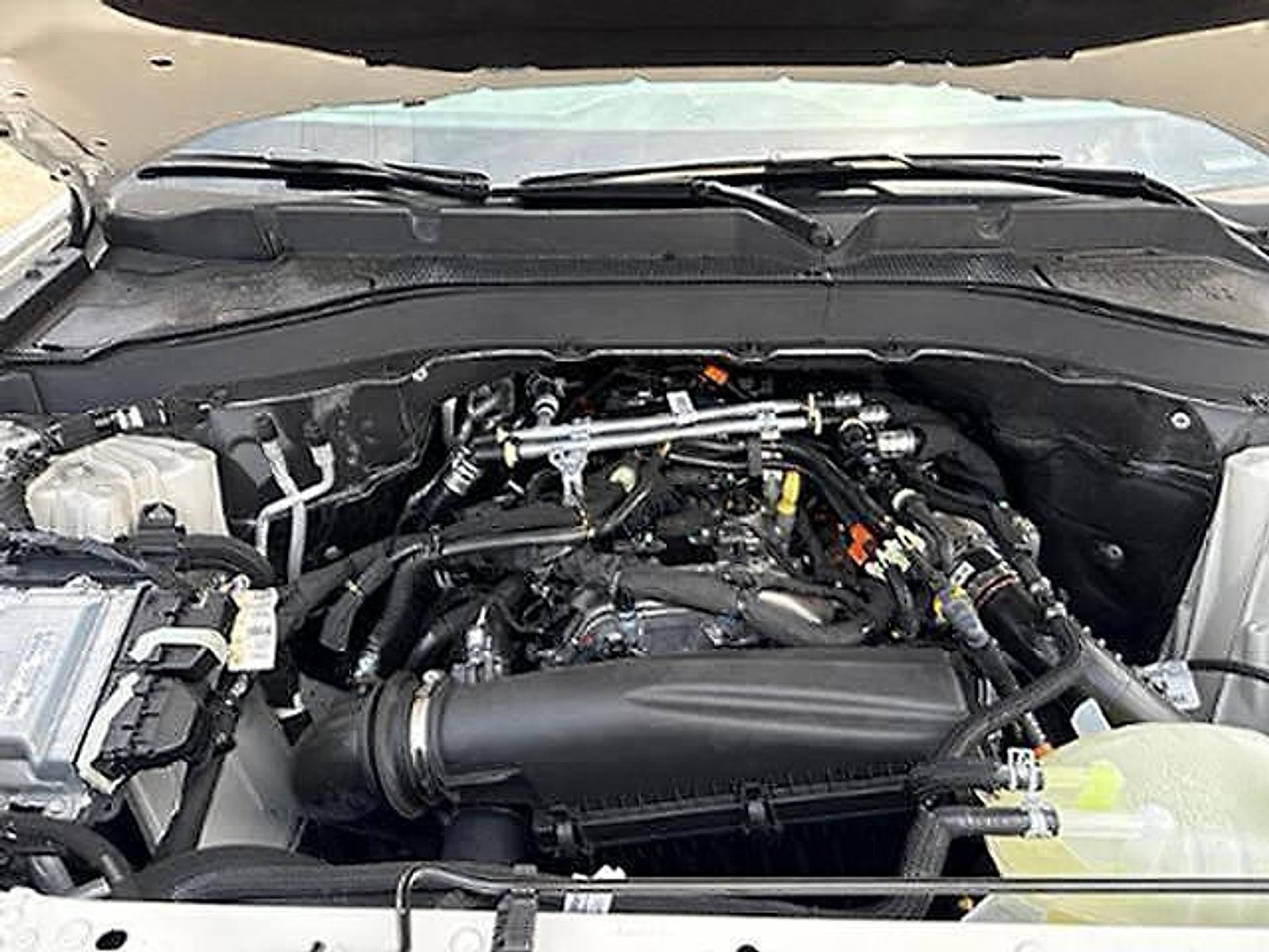 2026 Ford Explorer Active w/100A Pkg RWD