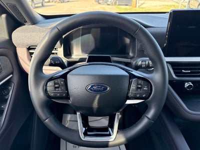 2027 Ford Explorer Platinum RWD