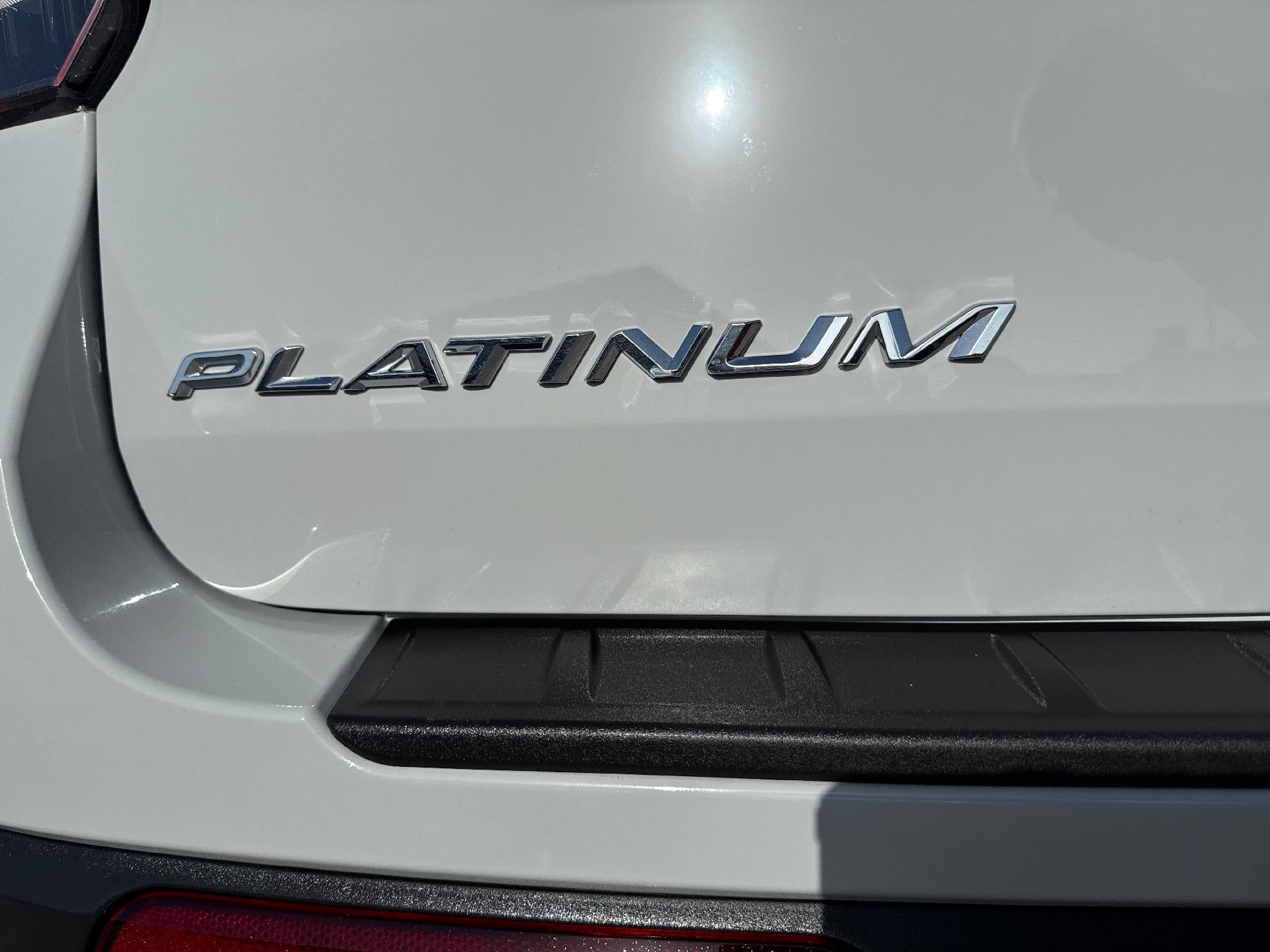 2027 Ford Explorer Platinum RWD