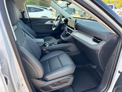 2026 Ford Explorer Active w/200A Pkg 4WD