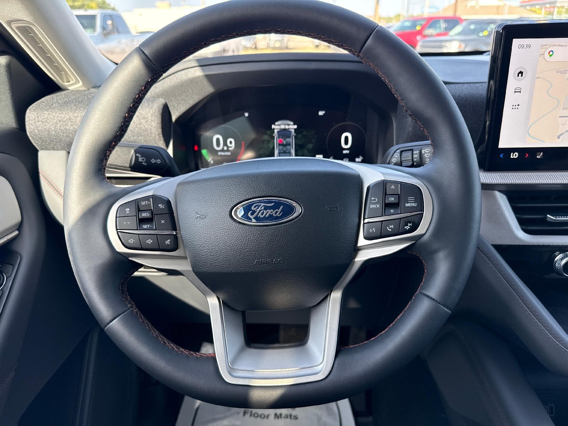 2026 Ford Explorer Active w/200A Pkg 4WD