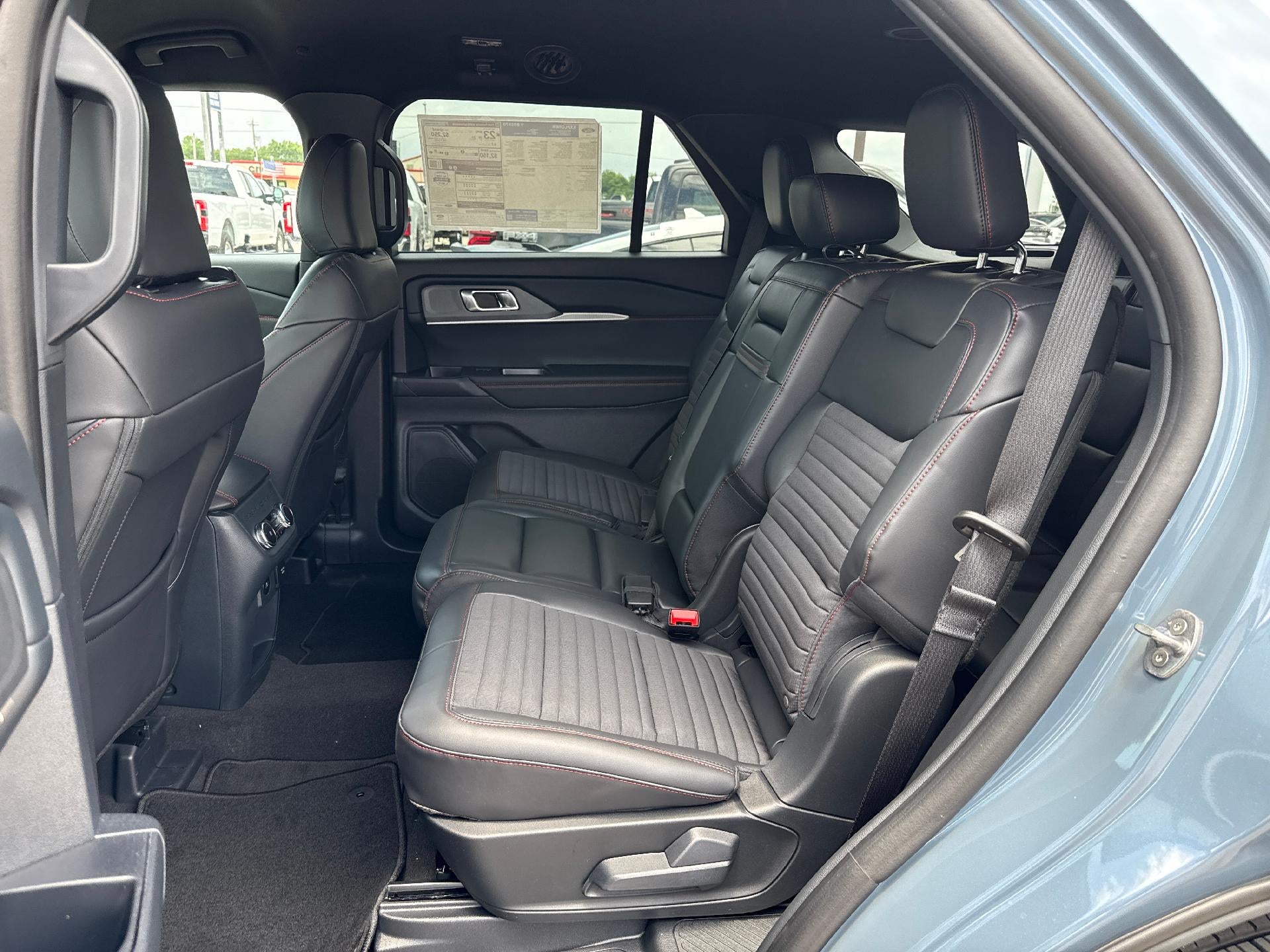 2026 Ford Explorer ST-Line 4WD