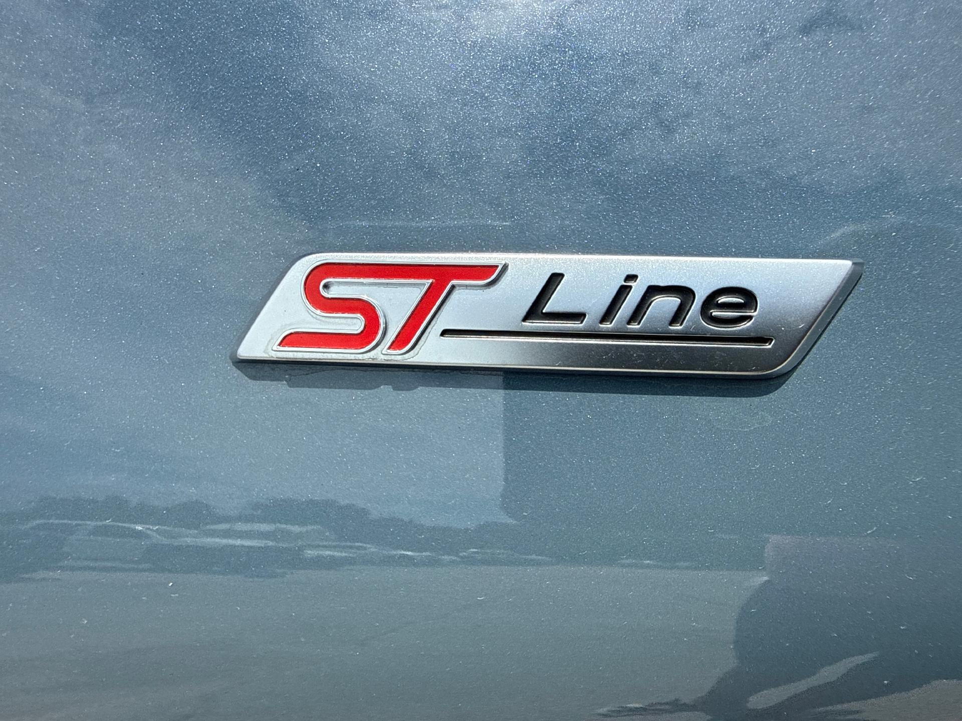 2026 Ford Explorer ST-Line 4WD