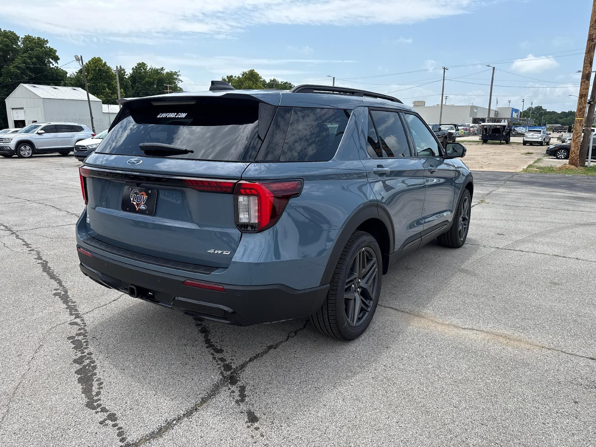 2026 Ford Explorer ST-Line 4WD