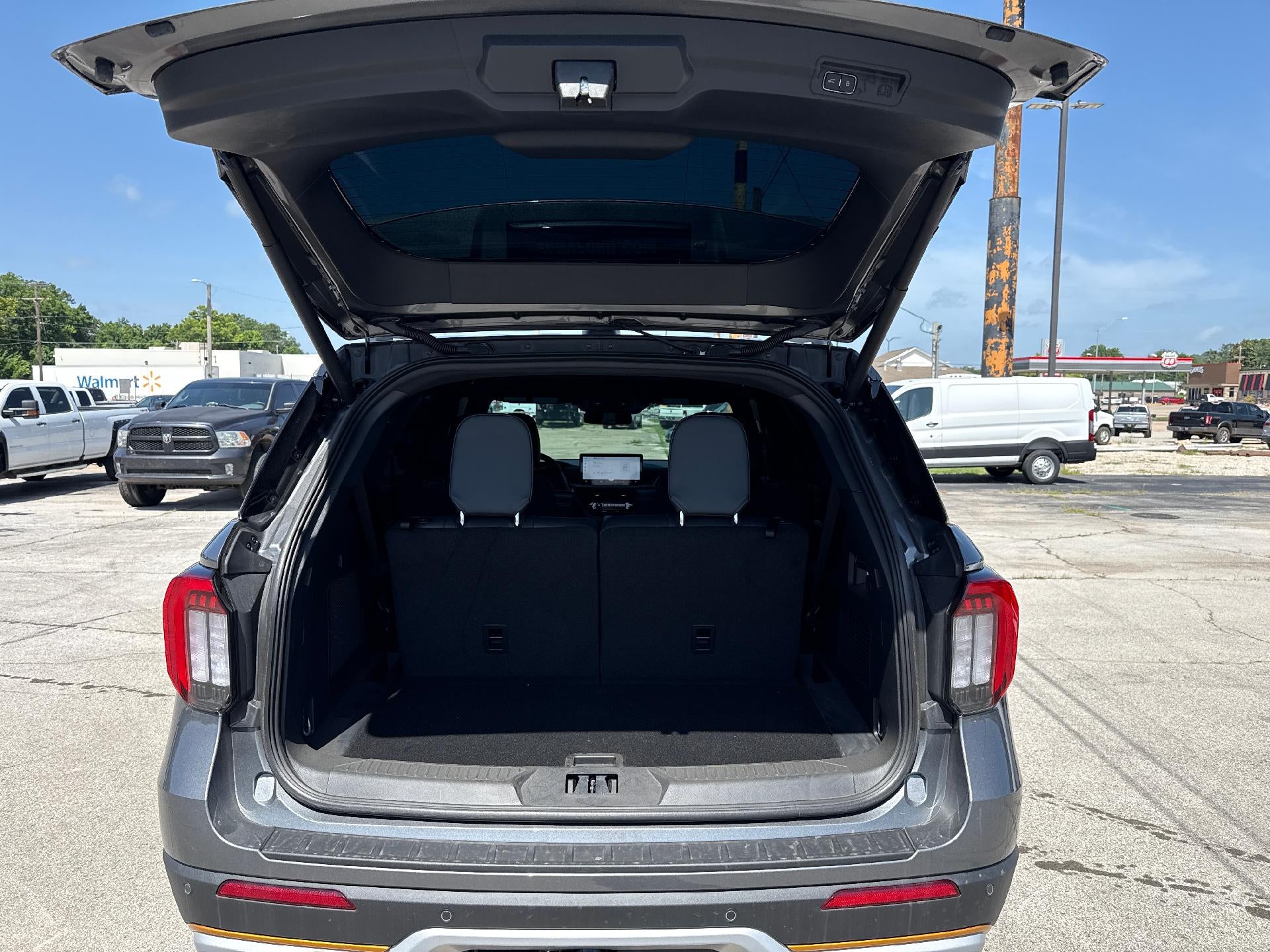 2026 Ford Explorer Tremor 4WD