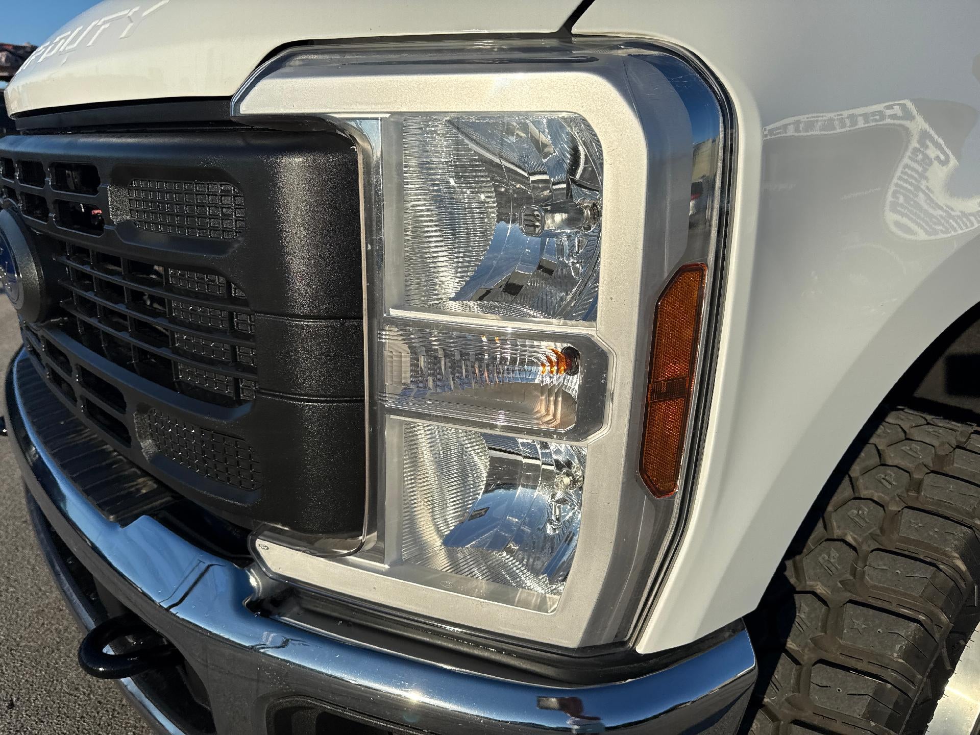 2024 Ford Super Duty F-250 SRW XL 4WD Crew Cab 6.75' Box