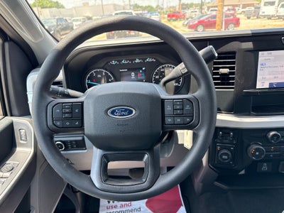 2026 Ford Super Duty F-250 SRW XL 4WD Crew Cab 6.75' Box