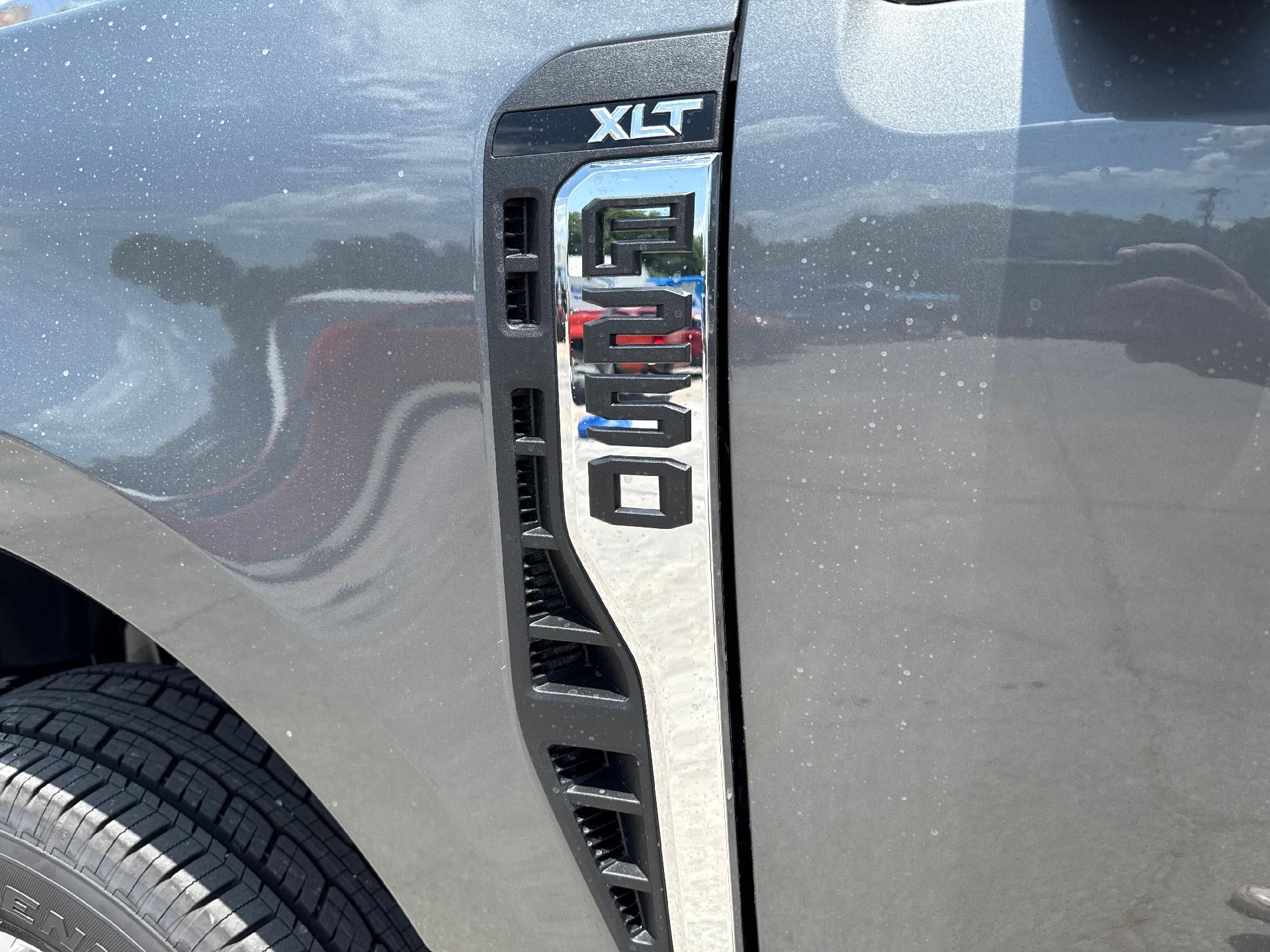 2026 Ford Super Duty F-250 SRW XL 4WD Crew Cab 6.75' Box