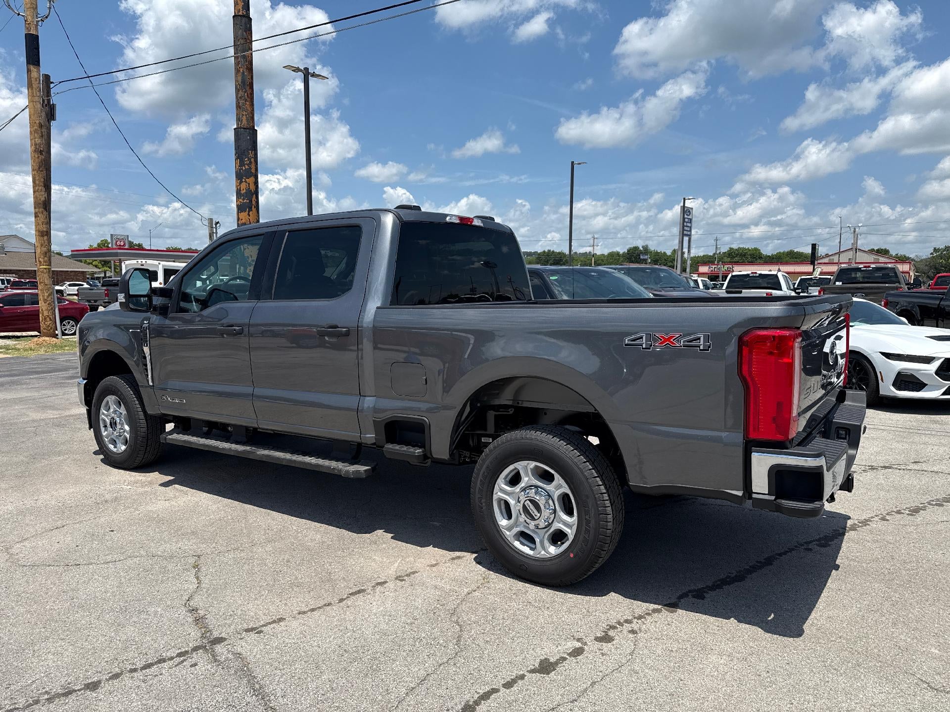 2026 Ford Super Duty F-250 SRW XL 4WD Crew Cab 6.75' Box