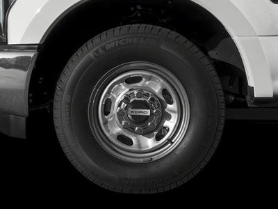 2017 Ford Super Duty F-250 SRW XL 4WD Crew Cab 6.75' Box