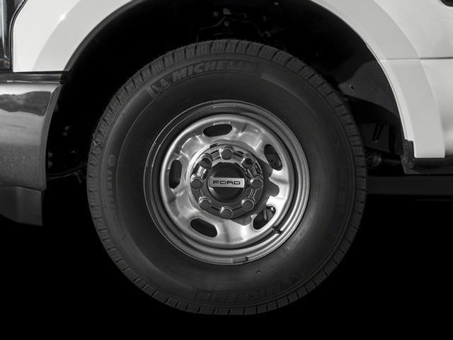 2017 Ford Super Duty F-250 SRW XL 4WD Crew Cab 6.75' Box