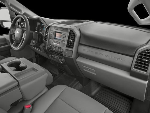 2017 Ford Super Duty F-250 SRW XL 4WD Crew Cab 6.75' Box