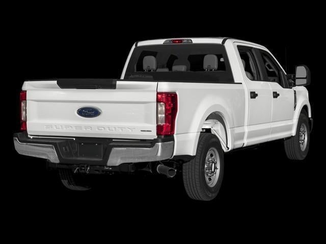 2017 Ford Super Duty F-250 SRW XL 4WD Crew Cab 6.75' Box