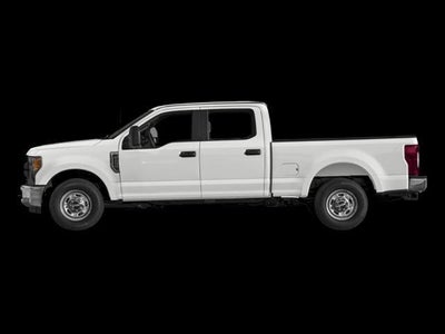 2017 Ford Super Duty F-250 SRW XL 4WD Crew Cab 6.75' Box