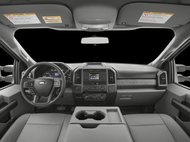 2017 Ford Super Duty F-250 SRW XL 4WD Crew Cab 6.75' Box