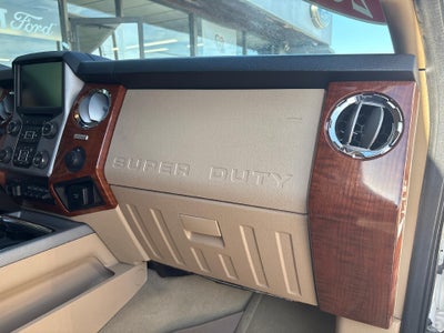 2016 Ford Super Duty F-250 SRW SUPERCREW FX 4 LARIAT