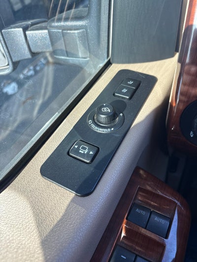 2016 Ford Super Duty F-250 SRW SUPERCREW FX 4 LARIAT