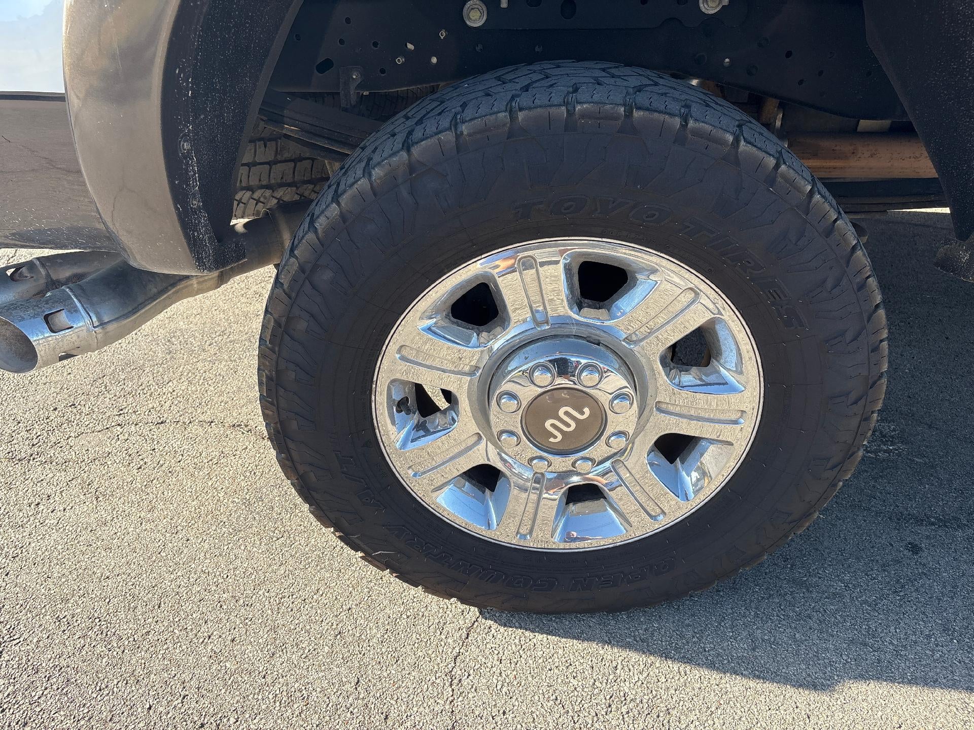 2016 Ford Super Duty F-250 SRW SUPERCREW FX 4 LARIAT
