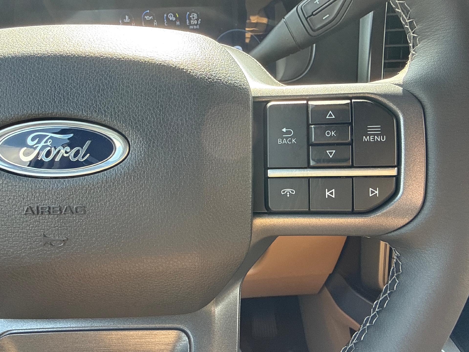 2026 Ford Super Duty F-250 SRW XL 4WD Crew Cab 6.75' Box