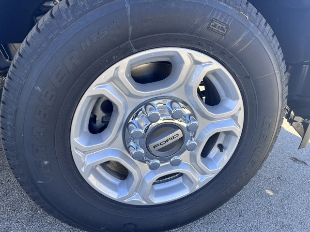 2026 Ford Super Duty F-350 SRW F-350® XLT