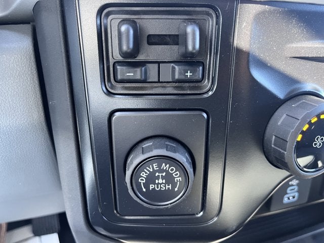 2026 Ford Super Duty F-350 SRW F-350® XLT